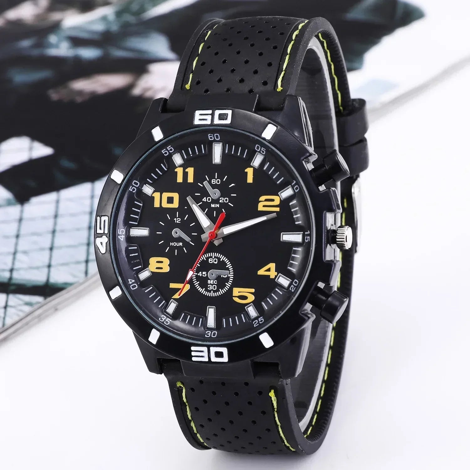 New Brand Quartz Men Watches Reloj Hombre Luxury Male Clock Sport Mens Watch Fashion Silicone Strap Student Wristwatches Gift